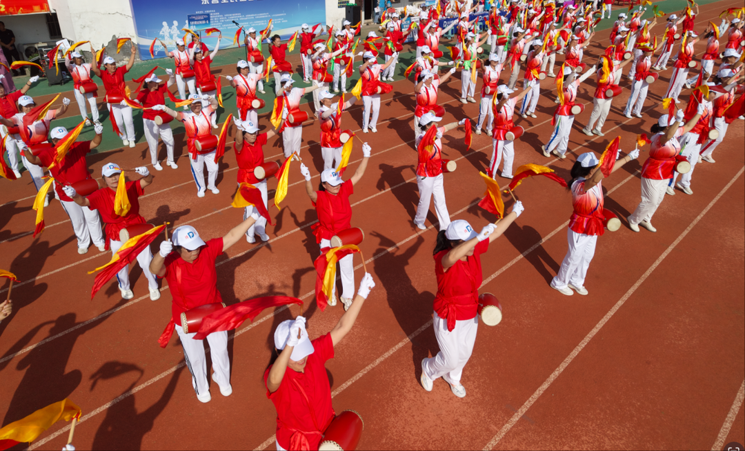 育盛会, 上演 育盛会, 上演