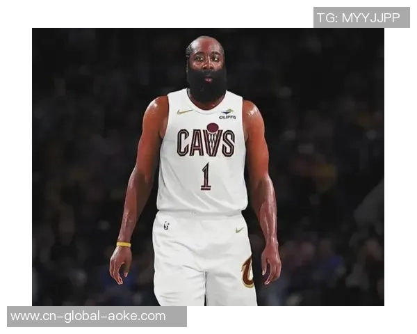 38分+32分！从候补打成大当家，本是哈登绝配！这笔买卖亏大发了